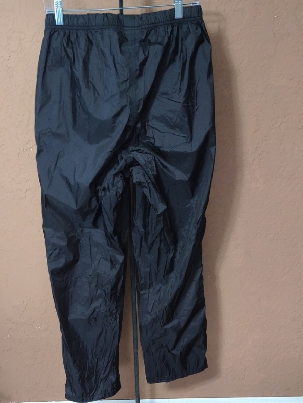 REI Black Women's Wind-Resistant Rain Track Joggers Size Large - Picture 7 of 9